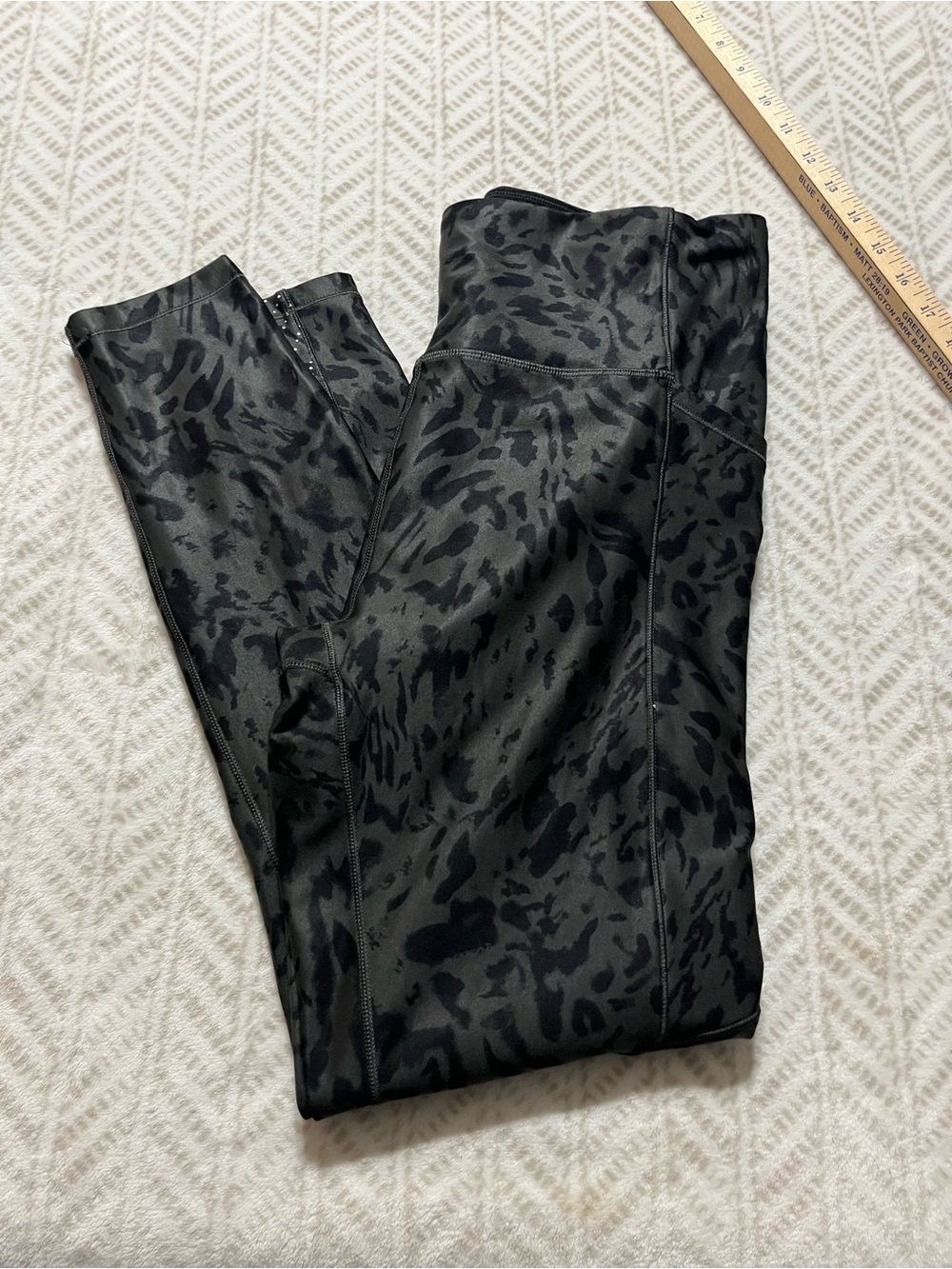 Calia by Carrie Underwood Black Leggings Leopard Print Large